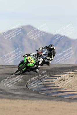 media/Nov-16-2025-Race Pace (Sun) [[8c5fa54630]]/Verified Riders/8-Turn 12 (120pm)/